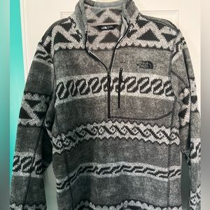 North Face Men’s Quarterzip Fleece